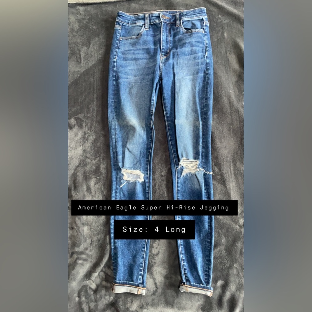 2 pairs of American Eagle Hi Rise Jegging
